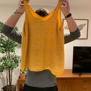 Yellow Reitmans geometric print tank top